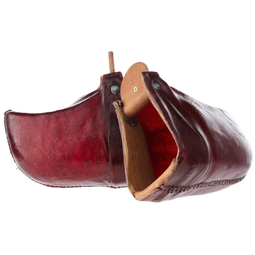 NRS 3in. Colored Rawhide Flat Leather Bottom Tapaderos With Latigo Lacing 5 NRS 3in. Colored Rawhide Flat Leather Bottom Tapaderos With Latigo Lacing - Image 3